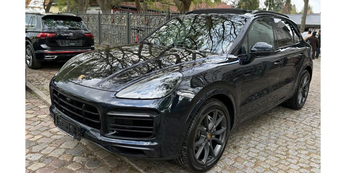 Porsche Cayenne 93.000 km 58.900 &euro; Berlin 12055
