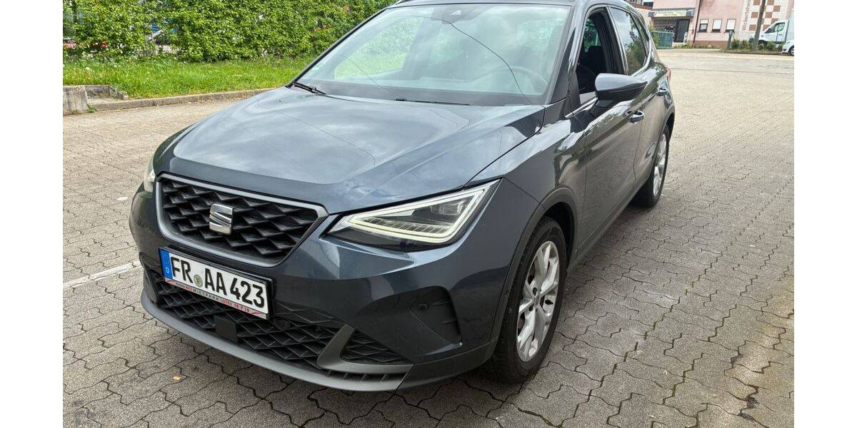 Seat Arona 50.981 km 18.310 &euro; Freiburg im Breisgau 79111