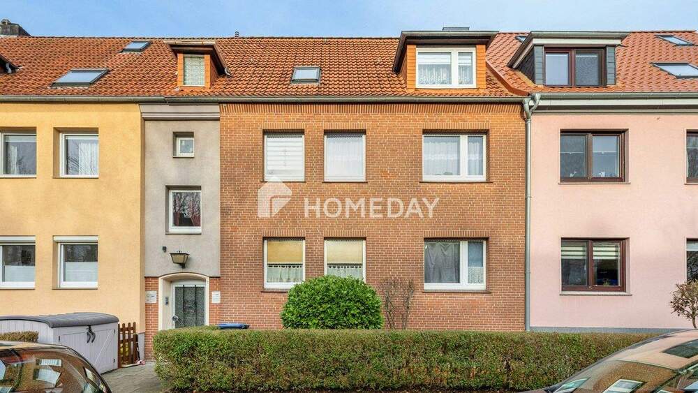 Reihenmittelhaus Bremerhaven Lehe - 7 Zimmer, 185 m&sup2;, 269.000&euro; | Angebot:25773316