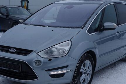 Ford S-Max 211.400 km 7.600 &euro; Essingen 73457