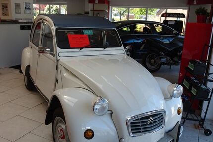 Citroen 2 CV 108.250 km 12.500 &euro; Wakendorf 1 23845