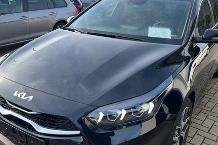 Kia ceed Sportswagon 34.548 km 22.700 &euro; Fröndenberg 58730