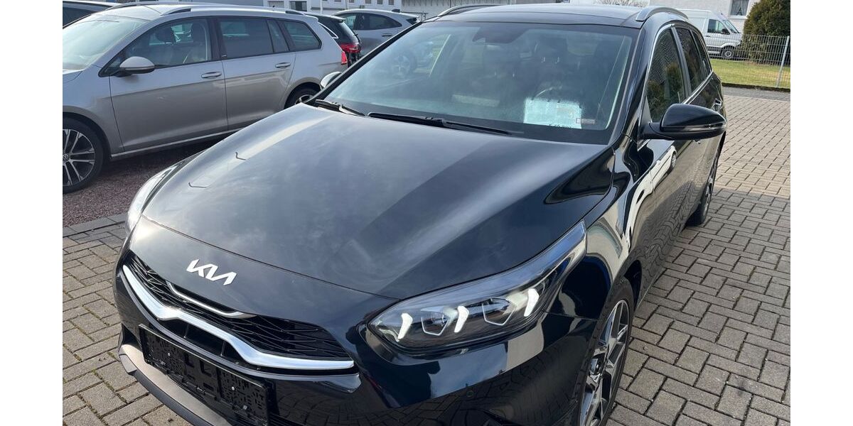 Kia ceed Sportswagon 34.548 km 22.700 &euro; Fröndenberg 58730