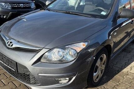 Hyundai i30 125.000 km 1.700 &euro; Villingen 78050