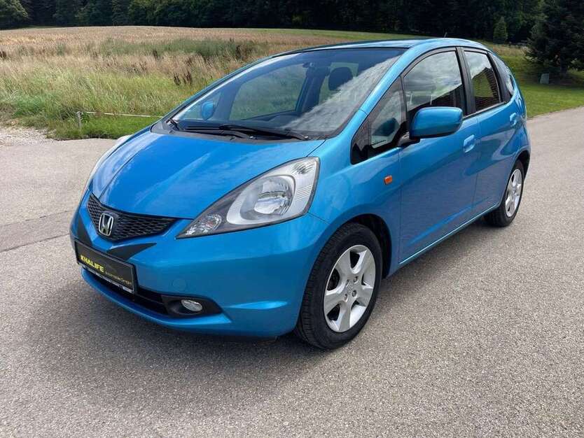 Honda Jazz 132.708 km 3.999 € Winterbach 89368