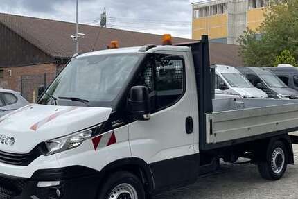 IVECO Daily 113.000 km 18.921 &euro; Berlin 12681