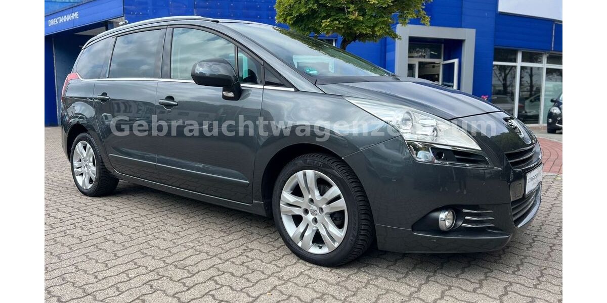 Peugeot 5008 267.400 km 3.990 &euro; Bremen 28207