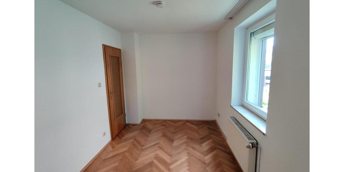 Etagenwohnung Sollstedt - 3 Zimmer, 61 m&sup2;, 39.850&euro; | Angebot:26726054