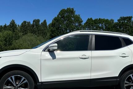 Nissan Qashqai 88.000 km 14.950 &euro; Winsen 21423