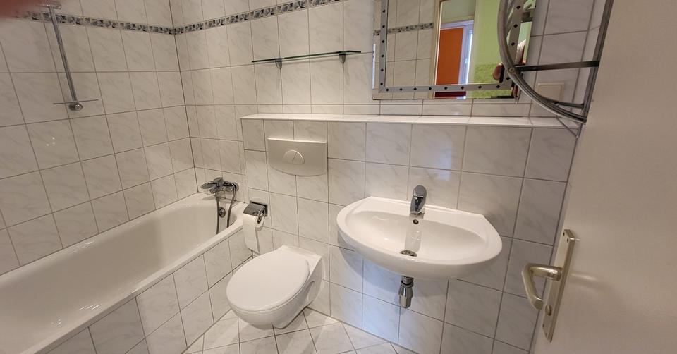 Etagenwohnung Ludwigshafen am Rhein Edigheim - 4.5 Zimmer, 100 m&sup2;, 205.000&euro; | Angebot:26047095