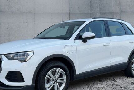 Audi Q3 42.248 km 24.950 € Hof 95030