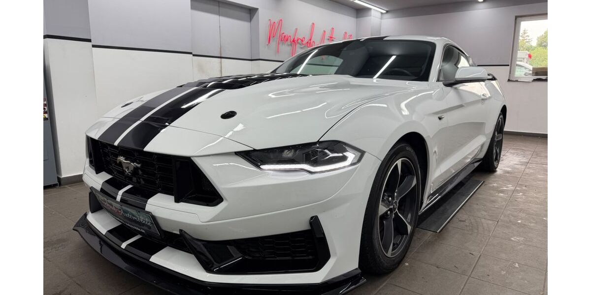 Ford Mustang 48.254 km 31.880 &euro; München 81243