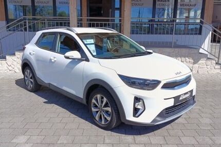 Kia Stonic 12.824 km 19.490 &euro; Höhenkirchen-Siegertsbrunn 85635