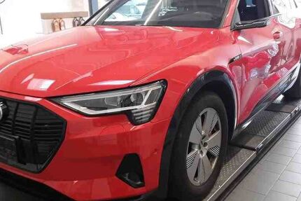 Audi e-tron 58.400 km 28.540 &euro; Bad Langensalza 99947