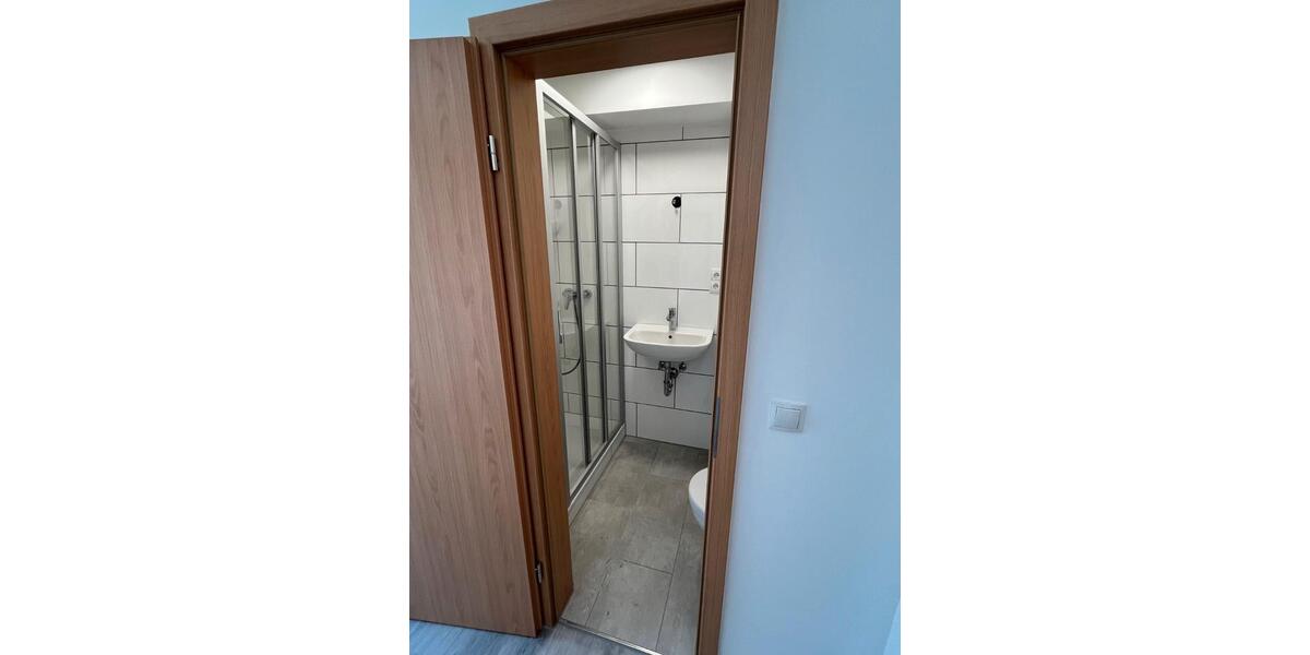 Dachgeschoßwohnung Koblenz Arenberg-Immendorf - 2 Zimmer, 23 m&sup2;, 295&euro; | Angebot:26683126
