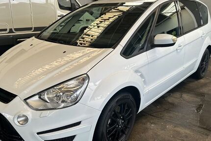 Ford S-Max 204.260 km 4.500 € Neu Ulm 89231