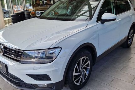 VW Tiguan 125.100 km 15.890 &euro; Winterberg 59955