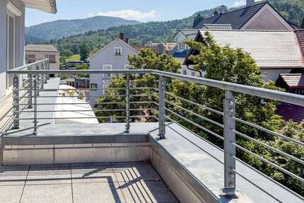 Wohnung Badenweiler Badenweiler (Kernort) - 3.5 Zimmer, 111 m&sup2;, 1.332&euro; | Angebot:27014273