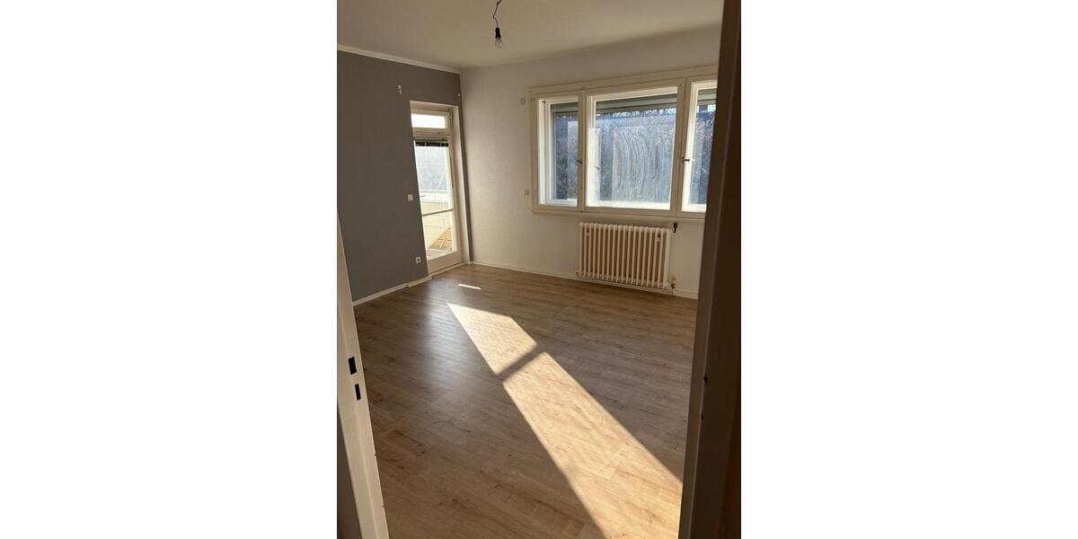 Dachgeschoßwohnung Falkensee - 1 Zimmer, 45 m&sup2;, 708&euro; | Angebot:25832304