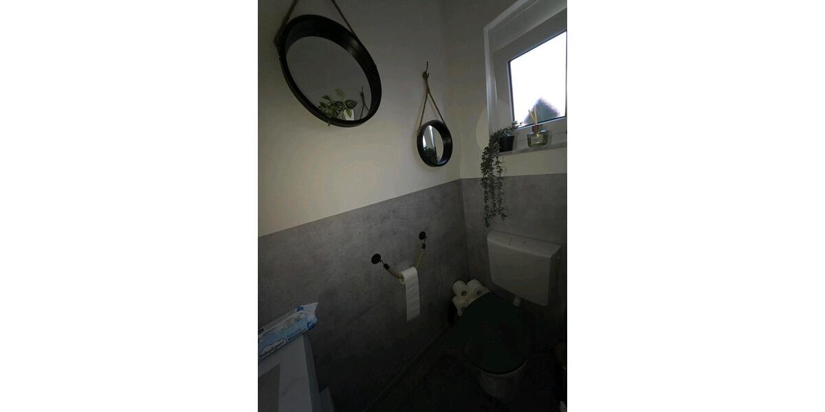 Reihenhaus Roßtal - 5 Zimmer, 122 m&sup2;, 485.000&euro; | Angebot:26210734