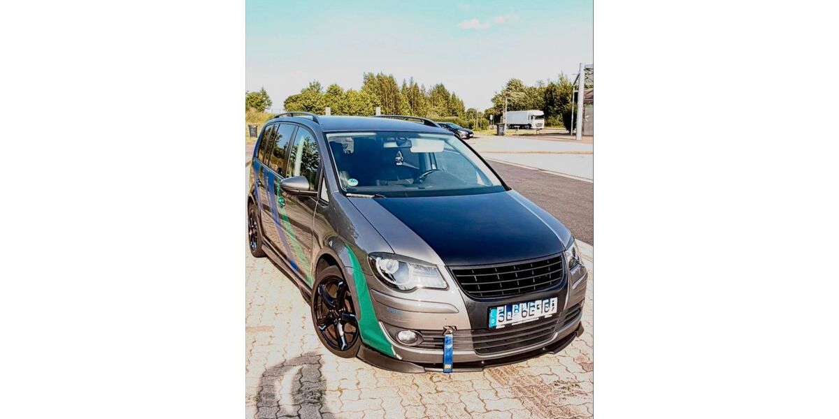 VW Touran 123.106 km 4.800 &euro; Bad Segeberg 23795
