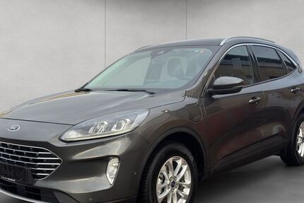 Ford Kuga 32.983 km 24.950 € Frankfurt 60386