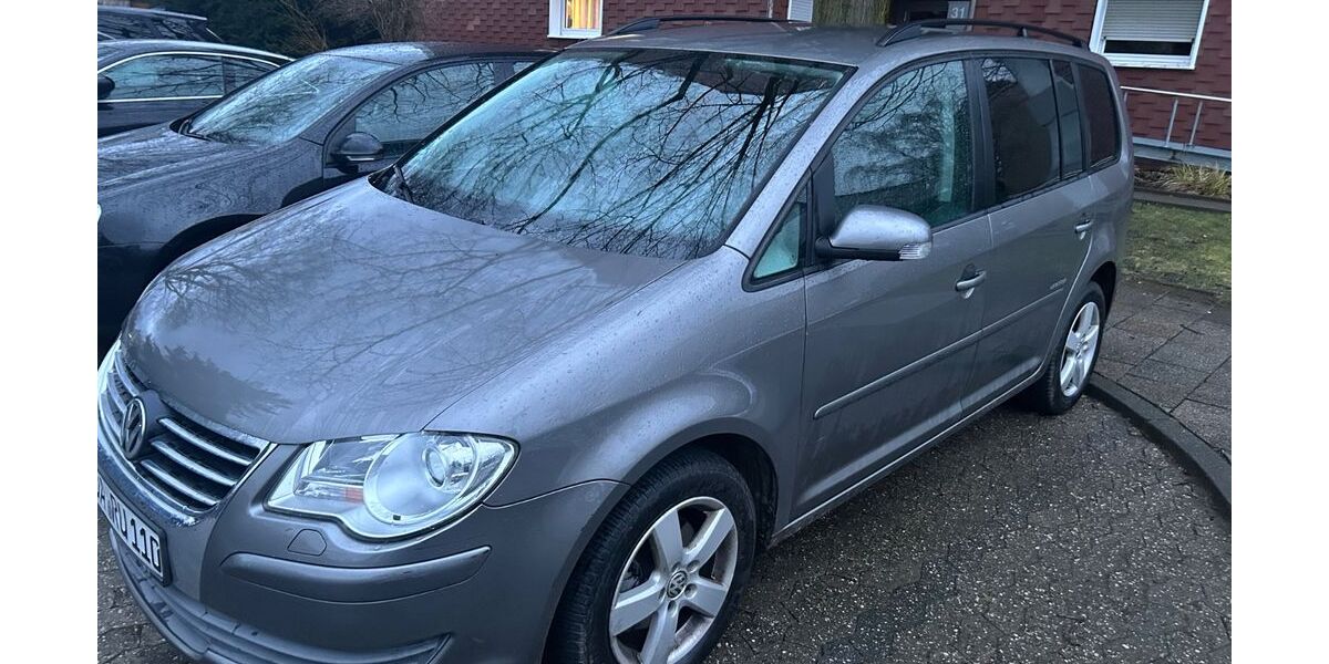 VW Touran 150.000 km 4.300 &euro; Darmstadt 64291