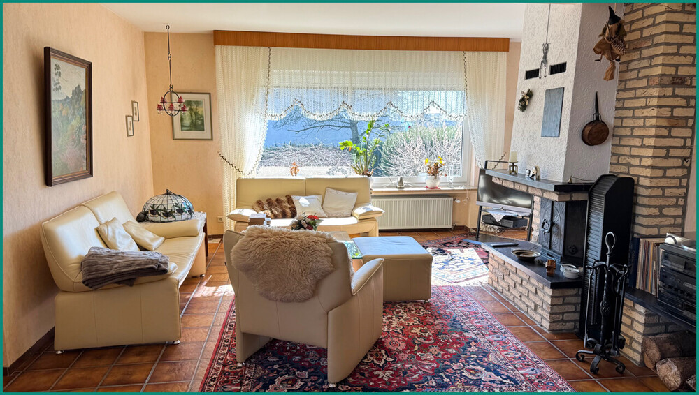 GENERATIONENHAUS MIT VIEL PLATZ IN SCHÖNER WOHNLAGE NÄHE STADTZENTRUM VON RADEVORMWALD, PROVISIONSFR - Einfamilienhaus Radevormwald | Angebot:26459766