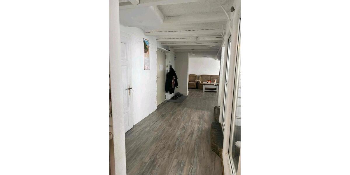 Etagenwohnung Gotha - 3 Zimmer, 65 m&sup2;, 85.000&euro; | Angebot:26675565