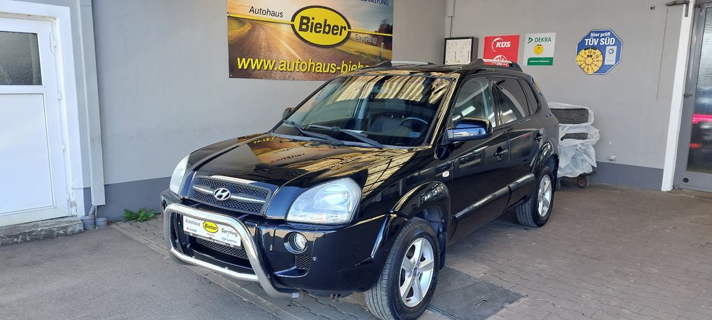Hyundai TUCSON 195.000 km 3.850 &euro; Sarching 93092