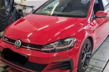 VW Golf 96.479 km 21.440 &euro; Burghausen 84489