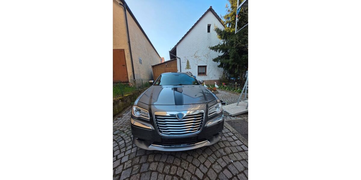 Lancia Thema 225.700 km 9.000 &euro; Oberderdingen 75038