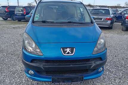 Peugeot 1007