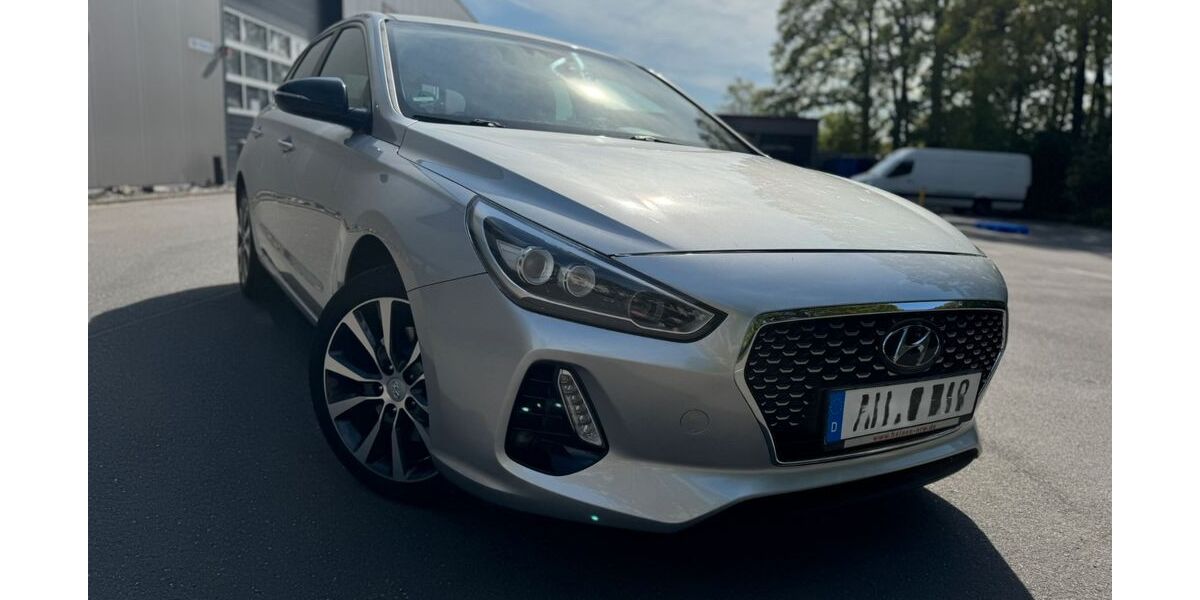 Hyundai i30 70.723 km 11.800 &euro; Stadtlohn 48703