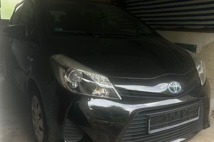 Toyota Yaris 134.000 km 8.250 &euro; Amberg 92224