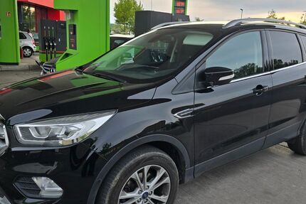 Ford Kuga 145.000 km 9.900 &euro; Randersacker 97236