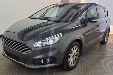 Ford S-Max 112.600 km 12.980 &euro; Giesen 31180