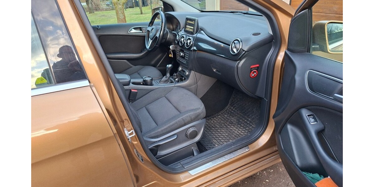 Mercedes-Benz B 180 196.000 km 6.500 &euro; Bad Schmiedeberg 06905