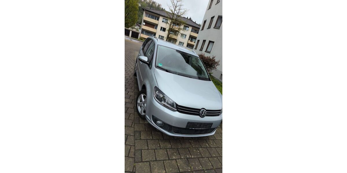 VW Touran 137.500 km 13.500 &euro; Waldshut-Tiengen 79761