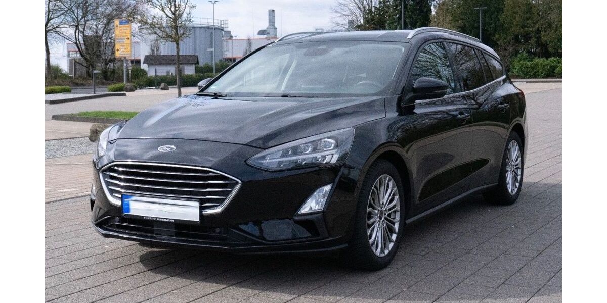 Ford Focus 50.789 km 16.450 &euro; Bad Honnef 53604