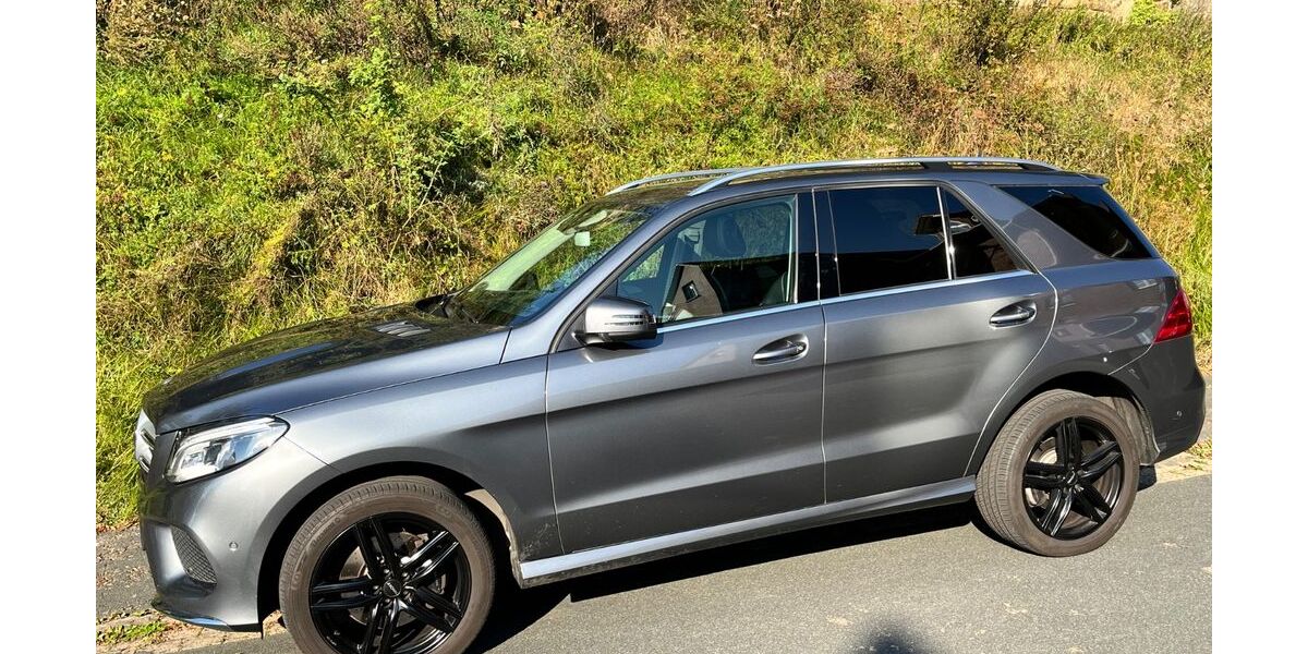 Mercedes-Benz GLE 250 138.000 km 27.800 &euro; Heeßen 31707