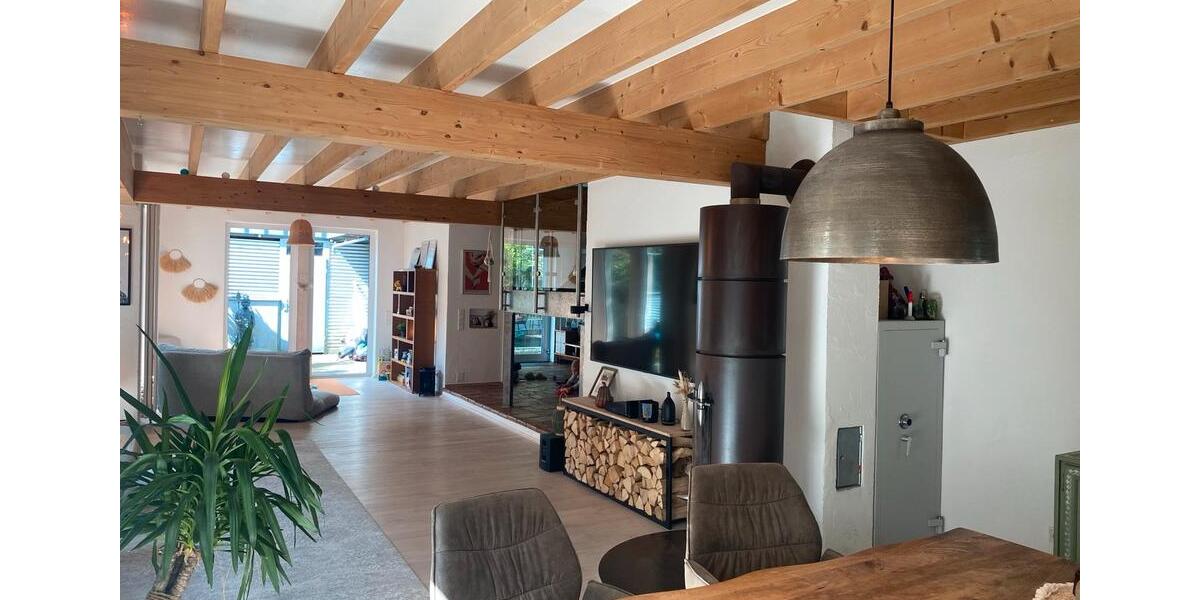 Einfamilienhaus Marienheide - 8 Zimmer, 206 m&sup2;, 610.000&euro; | Angebot:25841984