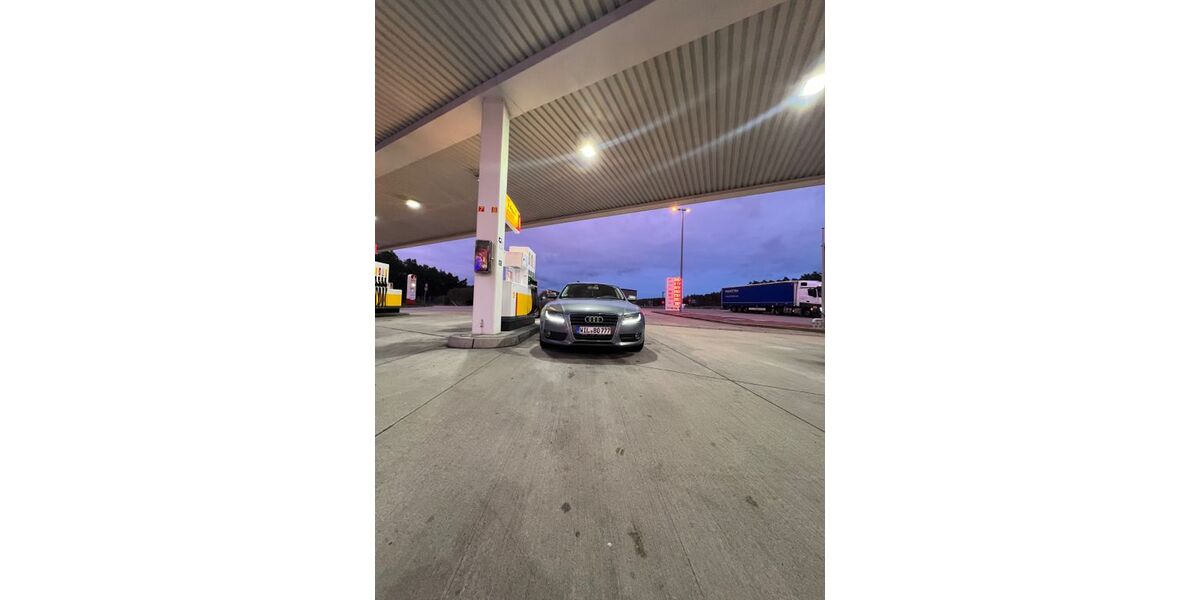 Audi A5 260.000 km 8.999 &euro; Baden-Baden 76530