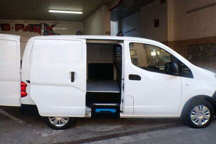 Nissan NV200 54.165 km 9.990 &euro; Pforzheim 75172