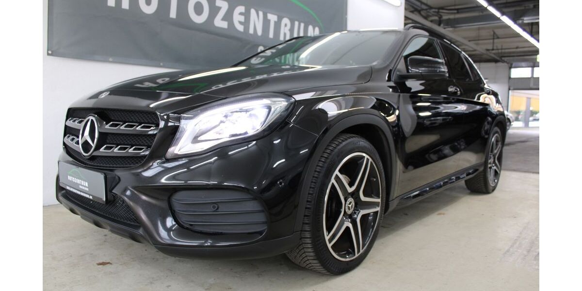 Mercedes-Benz GLA 200 170.061 km 17.990 &euro; Düsseldorf 40233