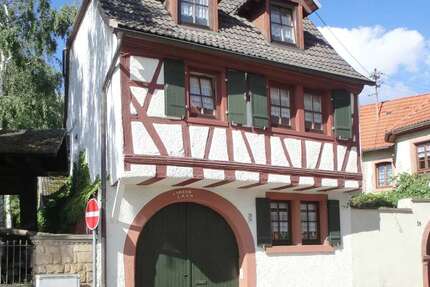 Haus Maikammer - 5 Zimmer, 90 m&sup2;, 890&euro; | Angebot:26186696