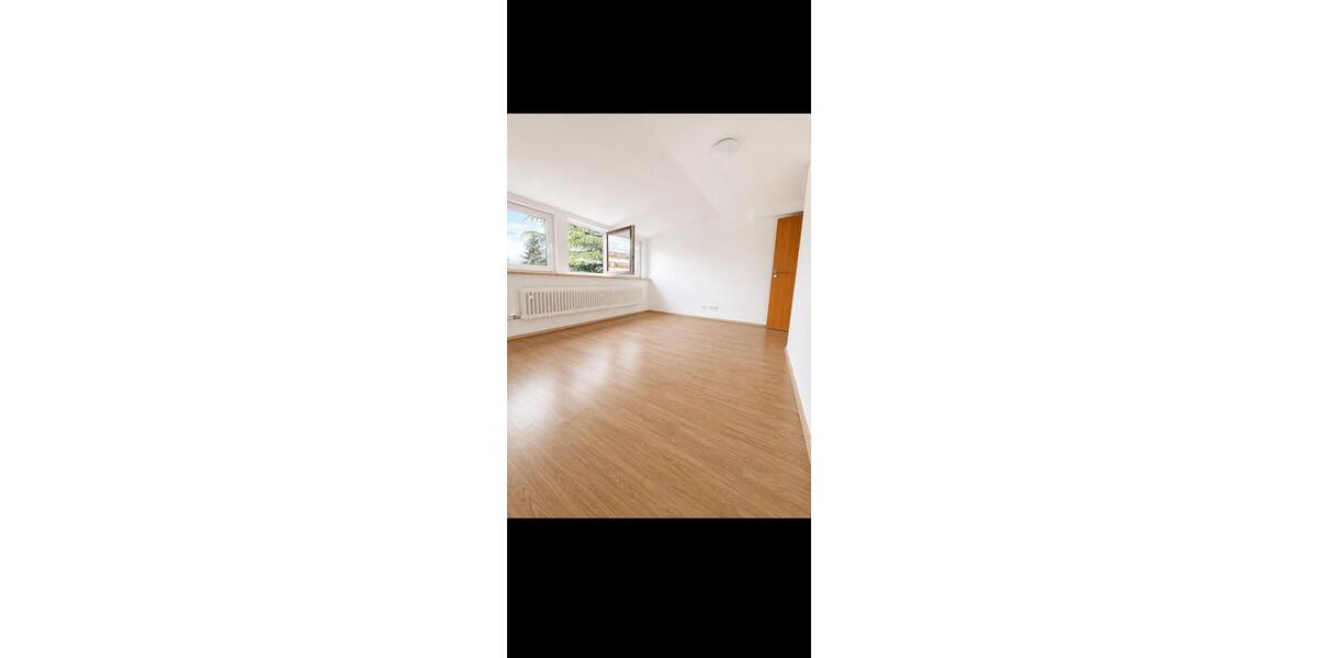 Einfamilienhaus Neuwied - 6 Zimmer, 150 m&sup2;, 1.300&euro; | Angebot:26683026