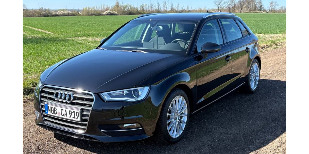 Audi A3 84.000 km 12.949 &euro; Wolfsburg 38448
