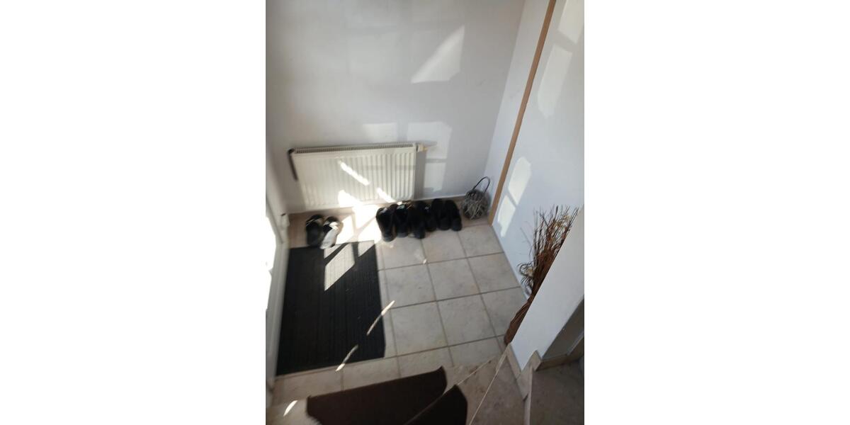 Dachgeschoßwohnung Großheide - 3 Zimmer, 80 m&sup2;, 650&euro; | Angebot:26399041
