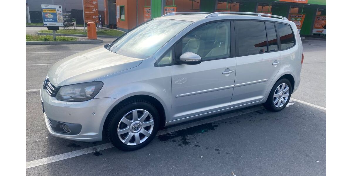VW Touran 265.000 km 6.500 &euro; Neuenburg am Rhein 79395